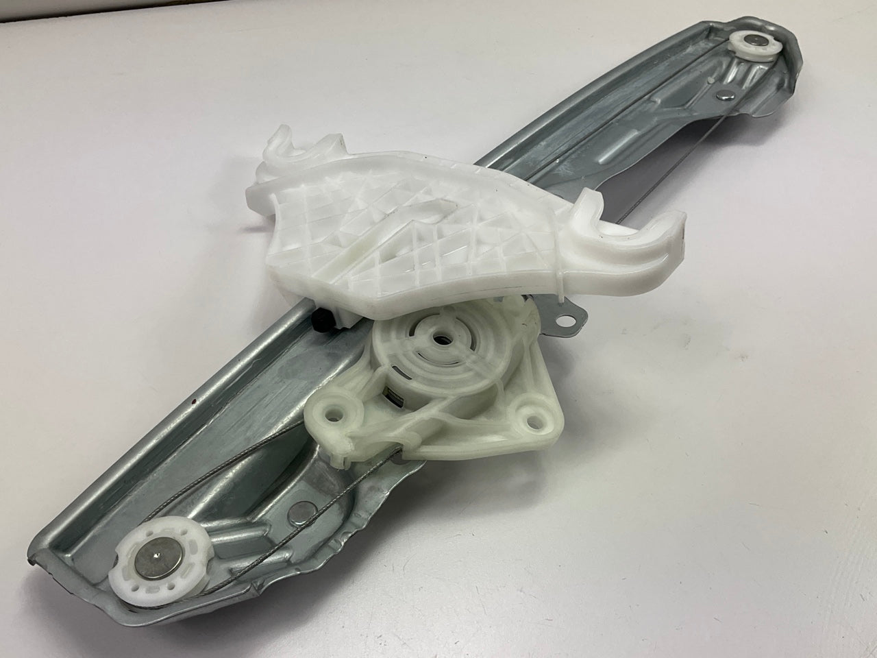 Rear Right Passengers Power Window Regulator OEM For 2018-2023 Kona 83404J9000