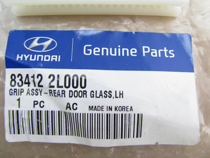 Door Glass Attaching Clip REAR LEFT Drivers Door OEM For 2009-15 Elantra