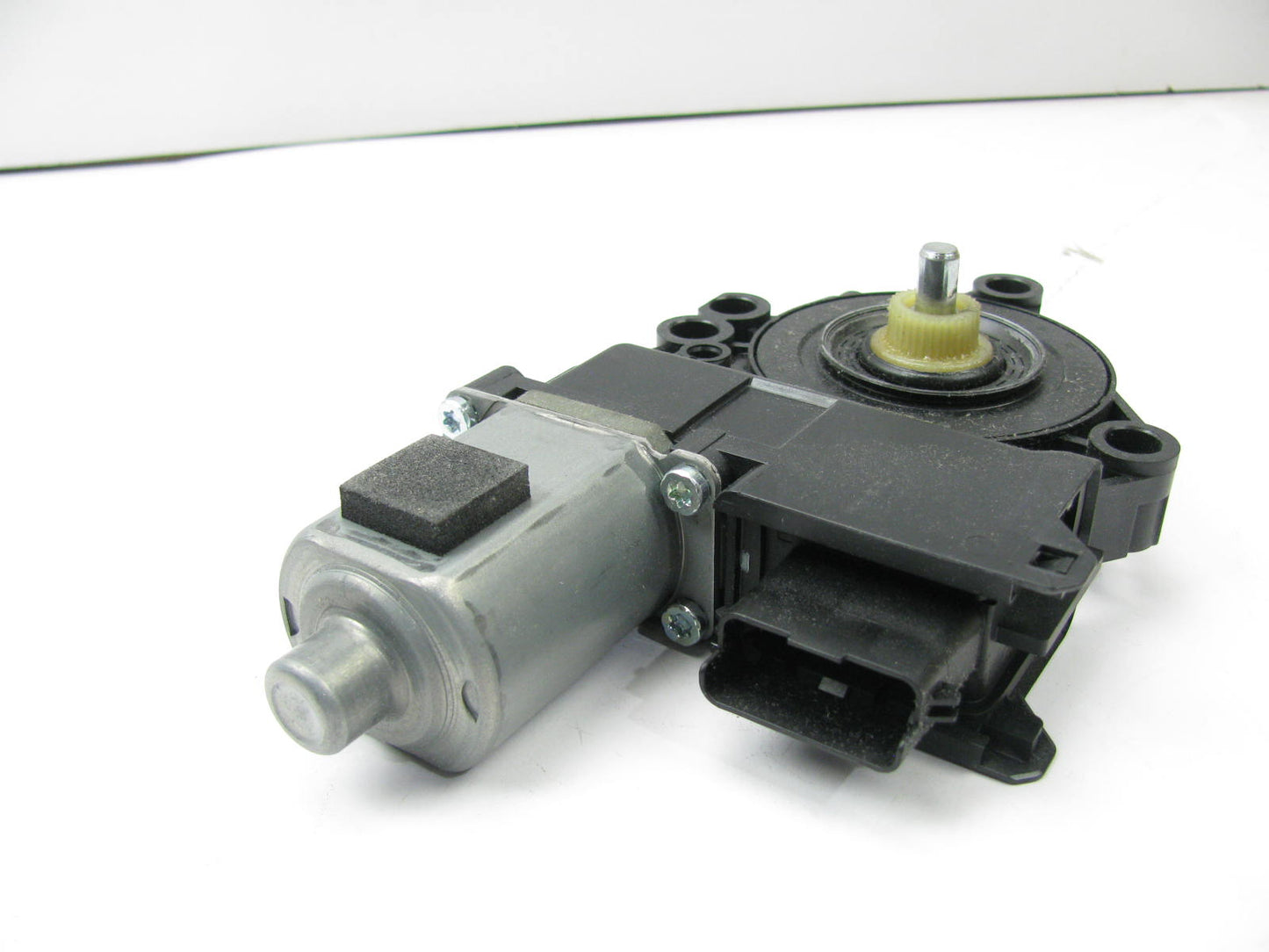 NEW Rear Left Power Window Motor OEM For 2011-2016 Hyundai Equus 834503N000