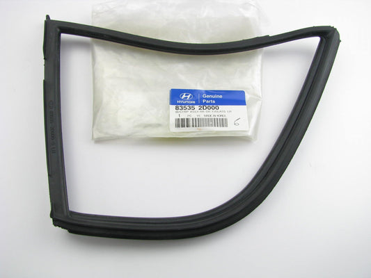 New Rear Door Glass Weatherstrip Left Driver For 01-06 Elantra Sedan 835352D000