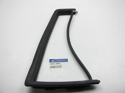 Rear Door Vent Glass Right (Passengers) Weatherstip Seal OEM For 01-06 Santa Fe