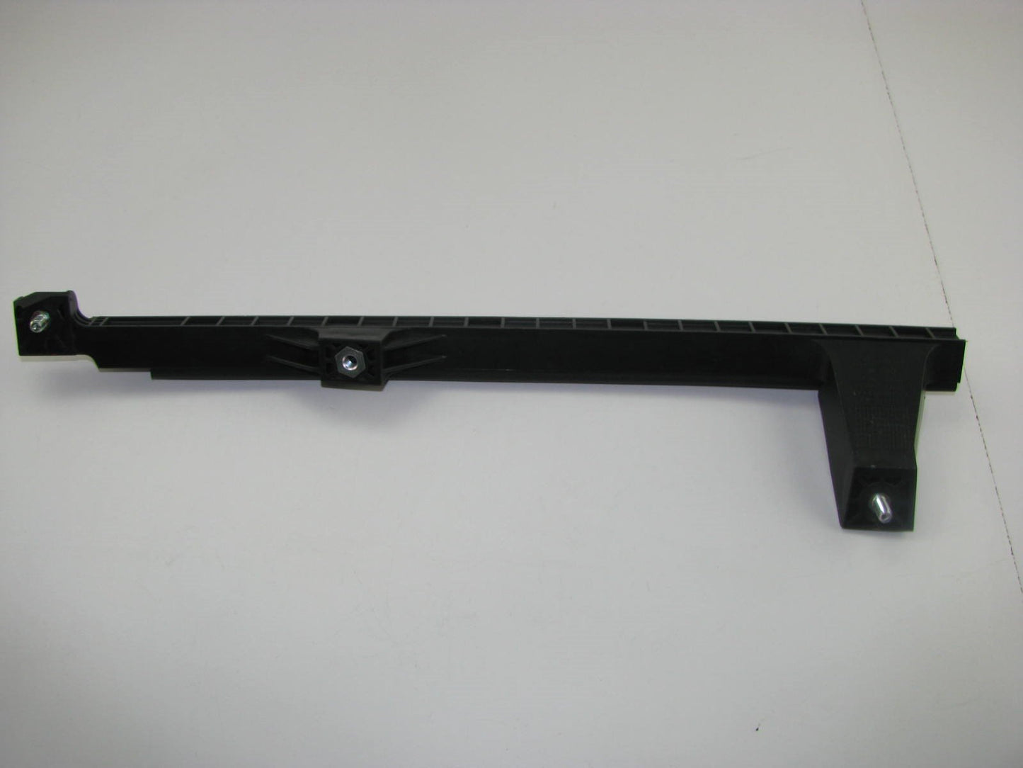 New Genuine Rear Right Door Window Lower Run Guide Channel OEM For 11-15 Elantra