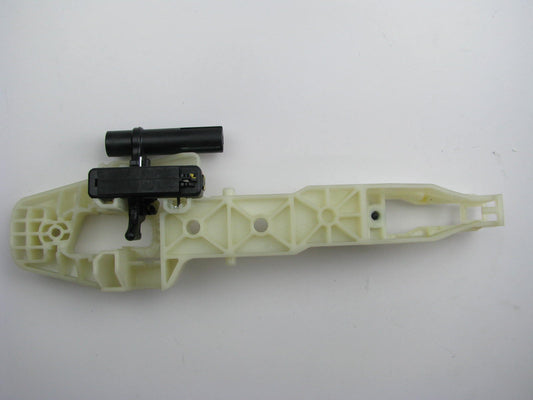 Rear Right (Passengers) Door Handle Mounting Base Plate OEM For 2012-2016 Azera