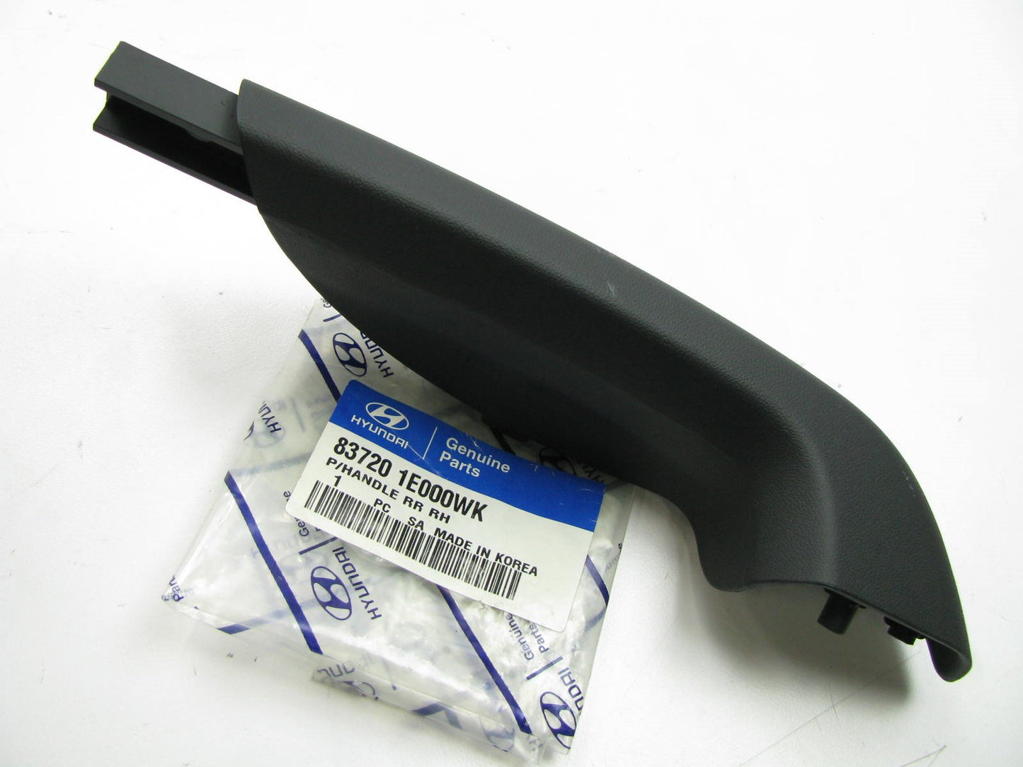 NEW GENUINE Rear Right Door Pull Grip Handle BLACK OEM For 06-11 Accent SEDAN