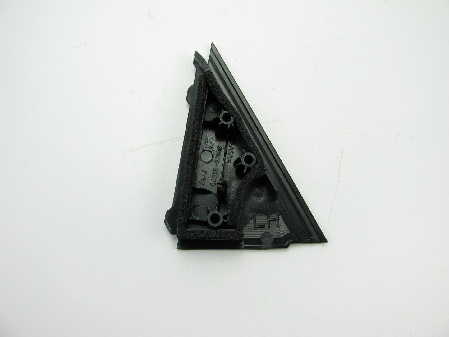 LEFT REAR Exterior Door Triangle Trim Plate Moulding For 2012-15 Elantra SEDAN