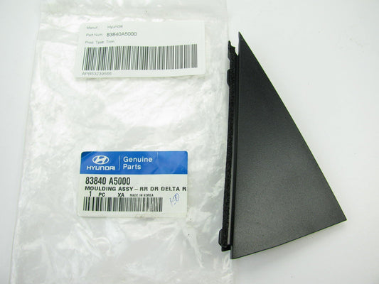 New OEM Rear Corner Molding Right Passenger Side For 13-14 Elantra GT 83840A5000