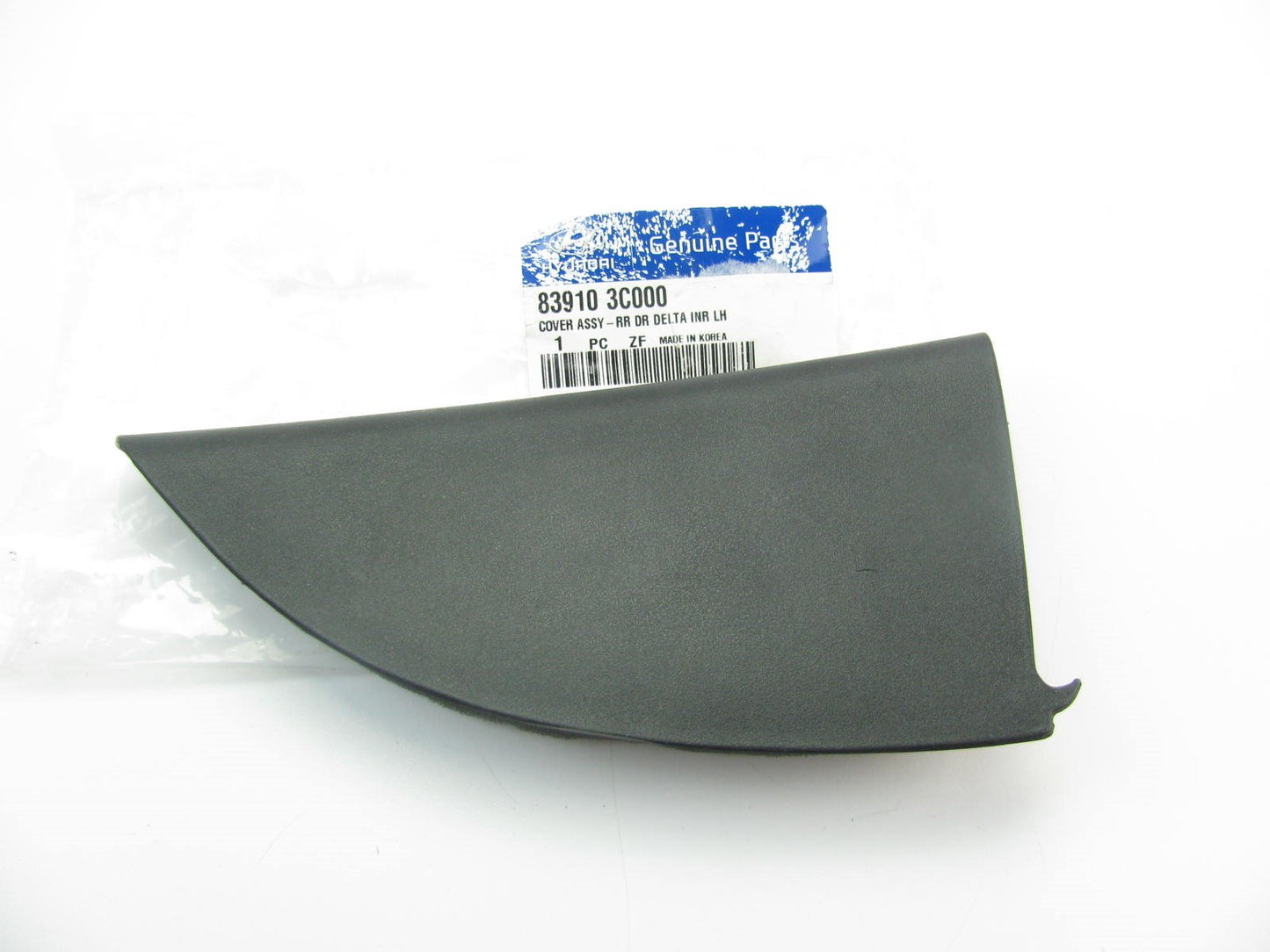 Rear Inner Left Drivers Door Corner Trim Panel OEM For Hyundai 839103C000