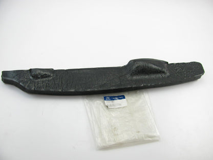NEW - OEM REAR RIGHT Side Fender Insulator Seal For 10-16 Tucson 841422S000
