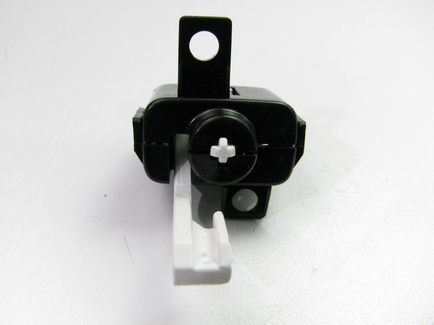 NEW Shift Lock Release Switch Cover OEM For 2018-2020 Genesis G80 84653B1300