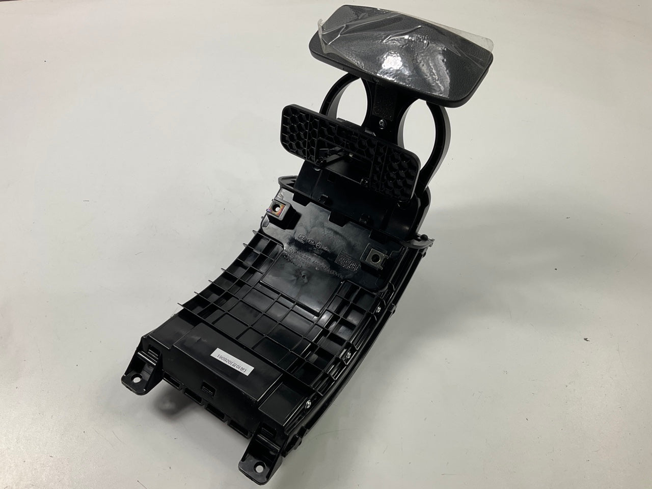 NEW Rear Back Seat Cup Holder Tray OEM For 2017-20 Hyundai Elantra 84654F2000TRY