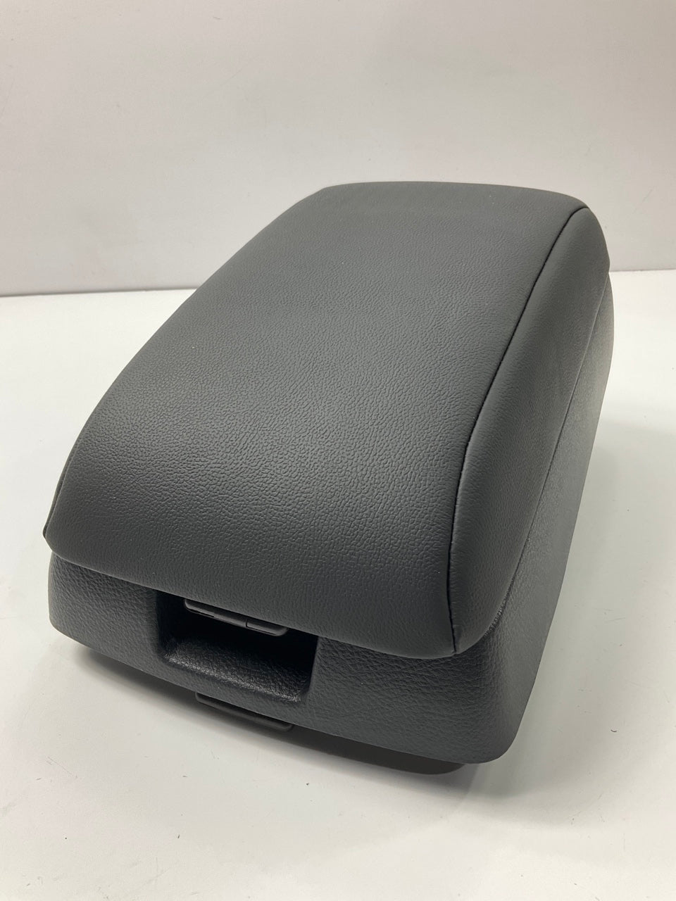 New Black Center Console Arm Rest Lid Cover OEM For 06-07 Hyundai Santa Fe