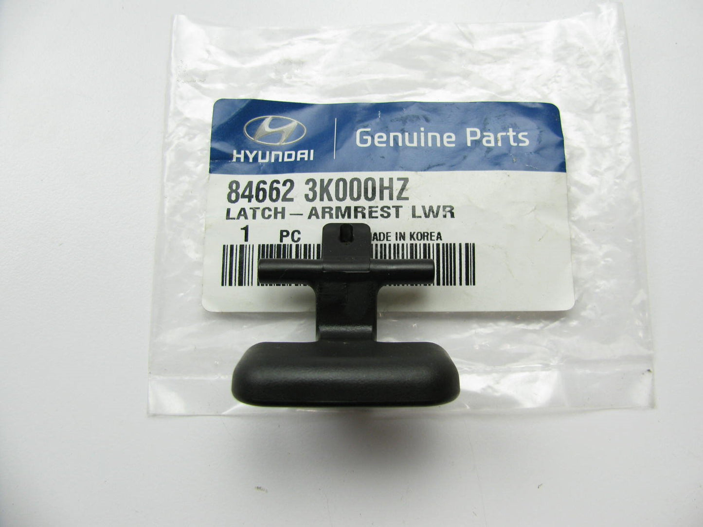 New OEM Armrest Lower Latch Black OEM For 2009-10 Hyundai Sonata 846623K000HZ