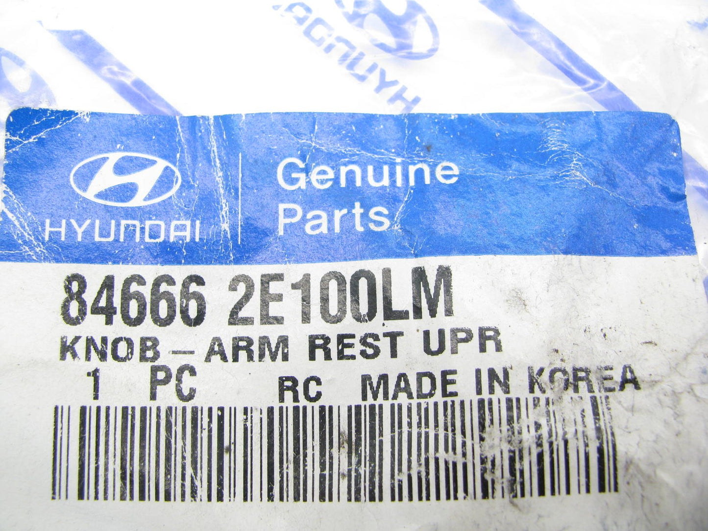New OEM Upper Arm Rest Lid Latch Knob GRAY For 04-06 Tucson 846662E100LM