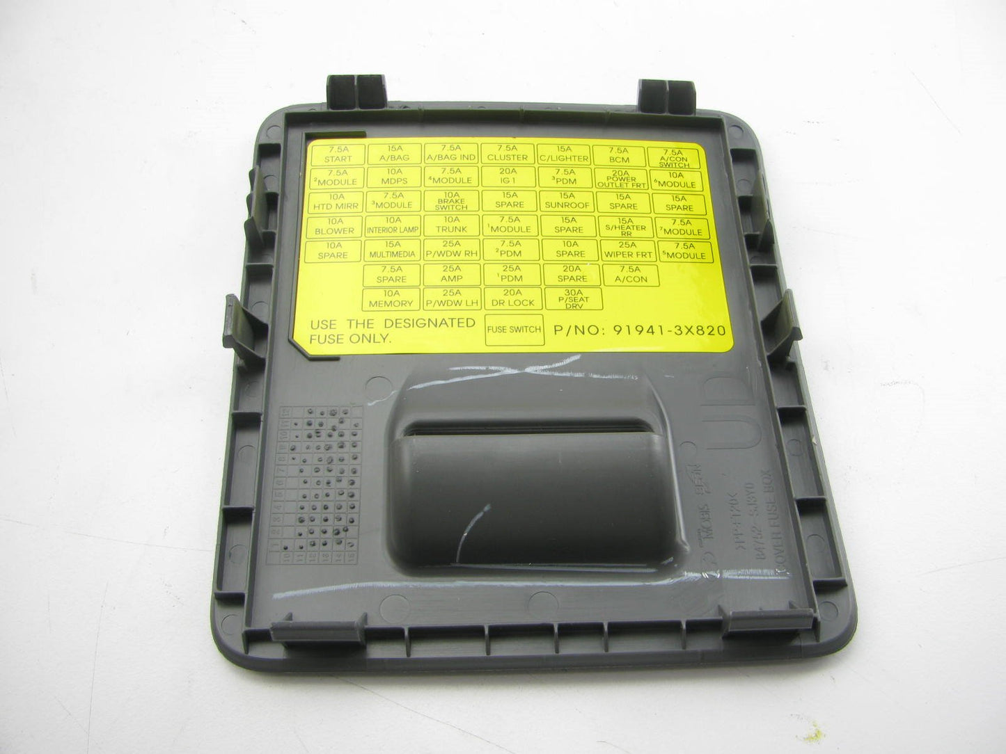 NEW GENUINE Under Dash Fuse Box Cover Lid OEM For 2014-15 Elantra USA BUILT ONLY