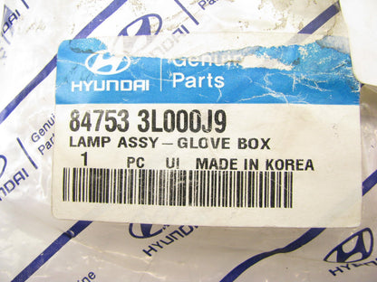 NEW GENUINE Glove Box Lamp Light OEM For 06-11 Hyundai Azera 847533L000J9