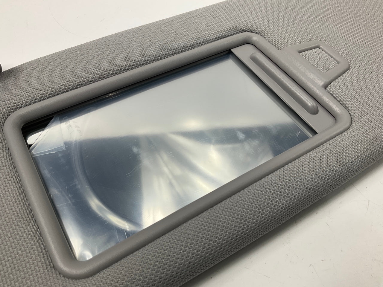 NEW Gray Left Drivers Side Sun Visor OEM For 2015-2019 Sonata 85201C2000TTXQH
