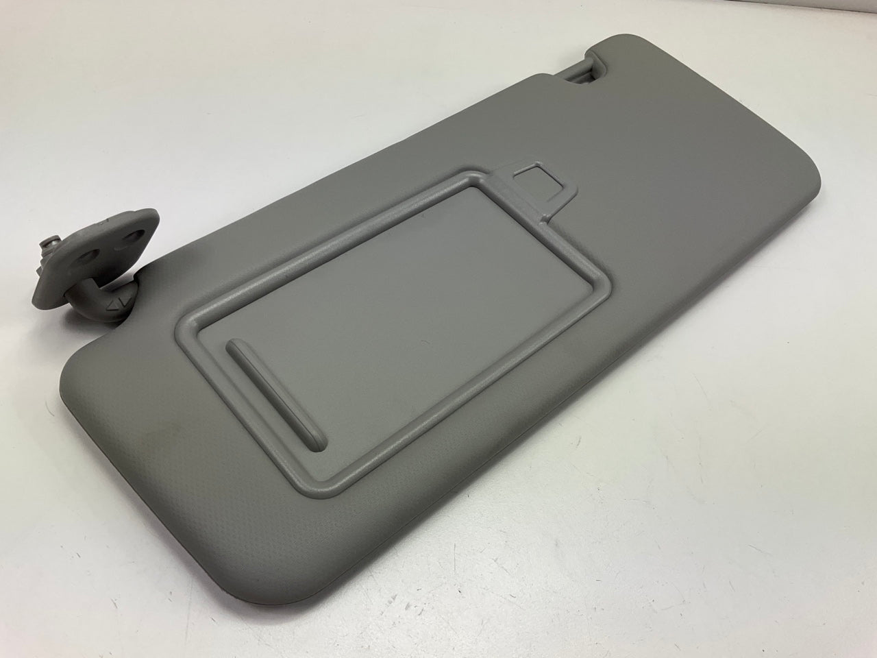 NEW Left Drivers Side Gray Sun Visor OEM For 2016-2018 Hyundai Tucson W/ Sunroof
