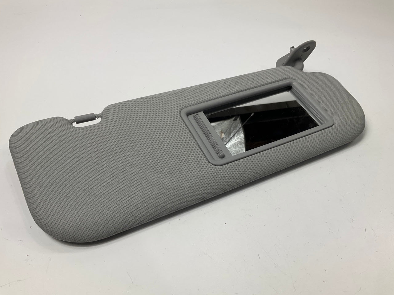 NEW Right Passengers Side Gray Sun Visor OEM For 2014-2016 Elantra W/O Sunroof