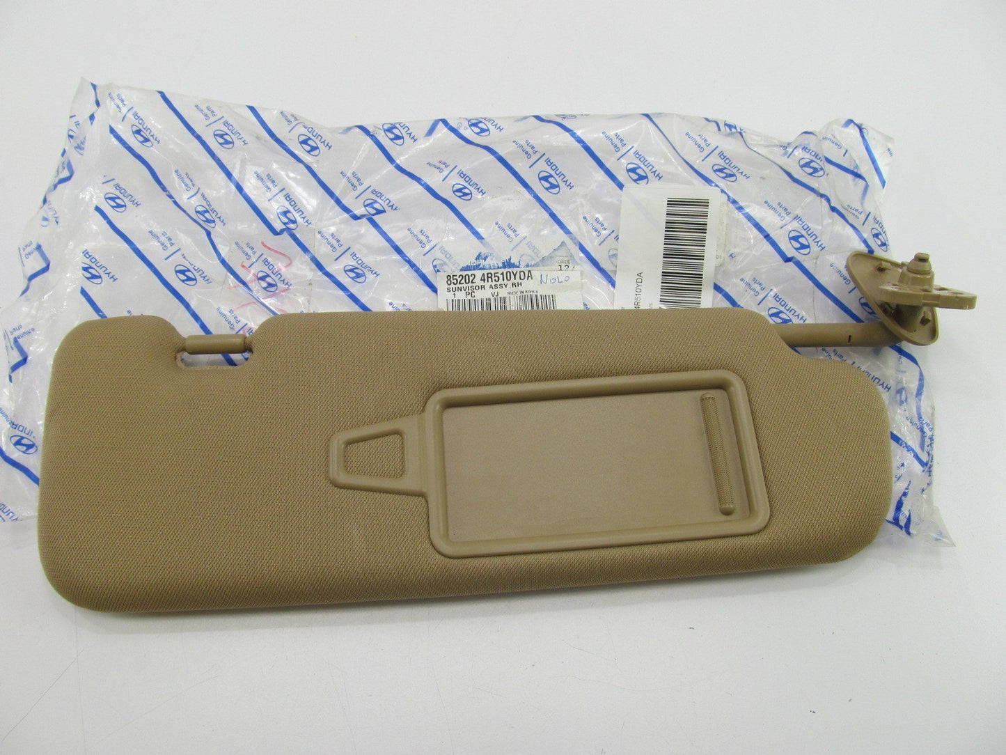 NEW - OEM 852024R510YDA Right Passenger Side Sun Visor For 09-14 Hyundai Sonata