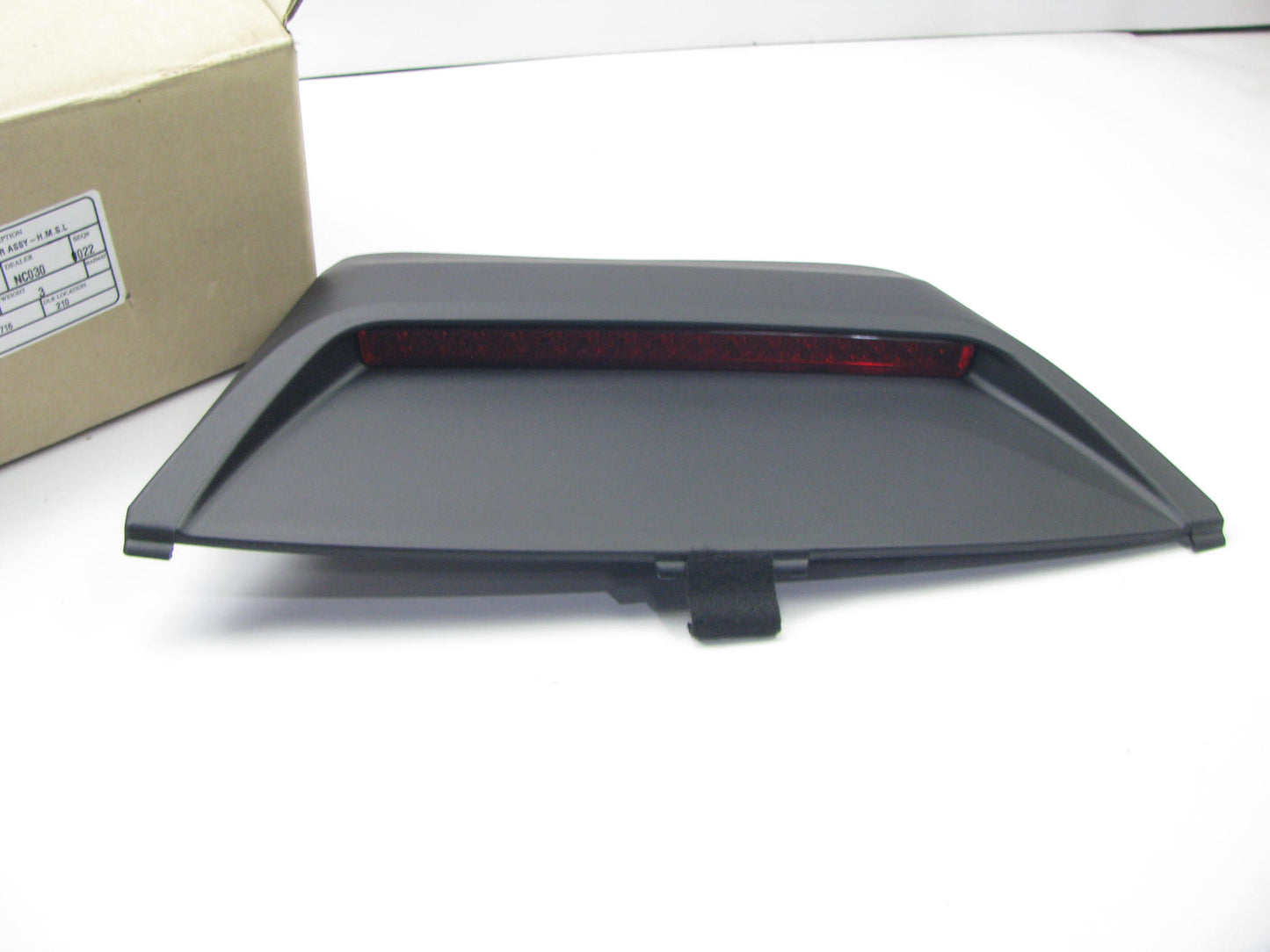 NEW High Mounted Third Brake Stop Light With Housing OEM For 10-16 Genesis Coupe
