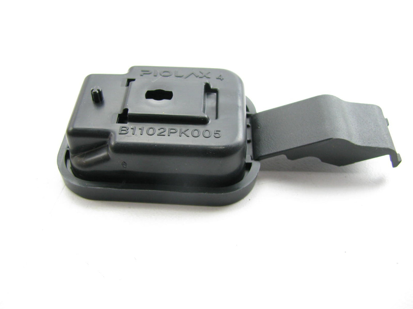 New Genuine Front Interior Tie Down Hook BLACK For 13-15 Santa Fe 857652W000RYN