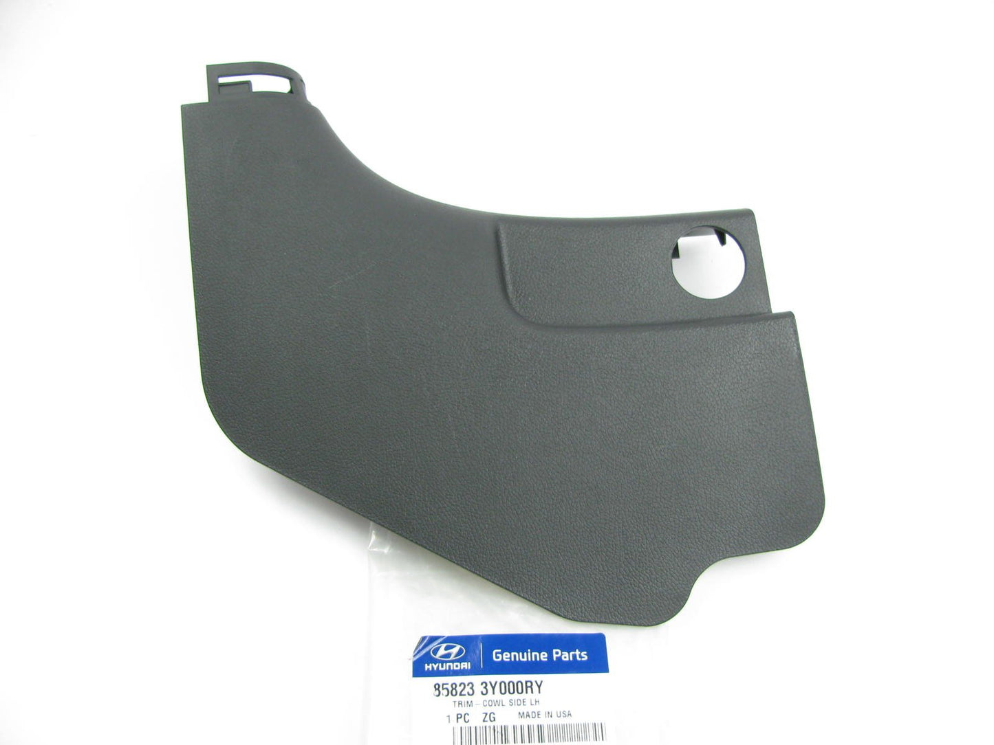 LEFT (Drivers) Side Kick Panel Trim Cover OEM For 2011-2015 Elantra SEDAN ONLY