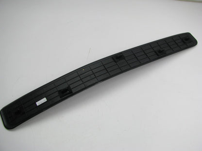 New Genuine Front Left Door Sill Scuff Plate Trim BLACK OEM For 2011-14 Genesis