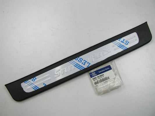 NEW OEM Front Right Door Sill Scuff Plate Trim For 06-09 Sante Fe 858852B100WK