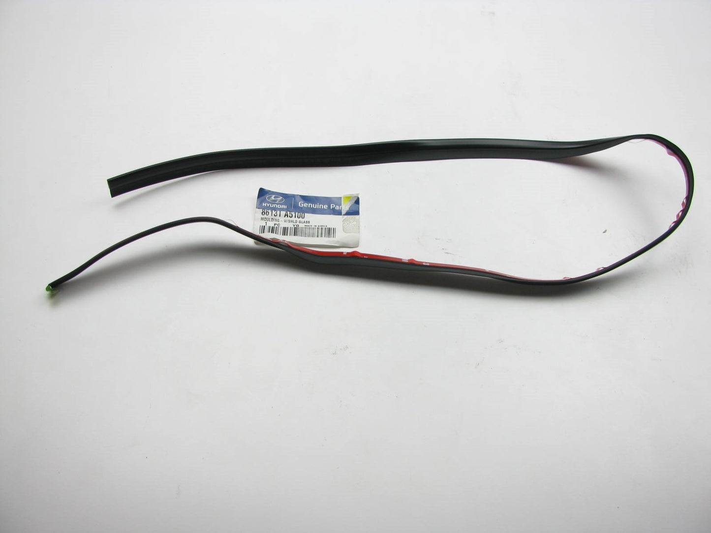 New OEM Windshield Glass Moulding For 13-14 Elantra 86131A5100