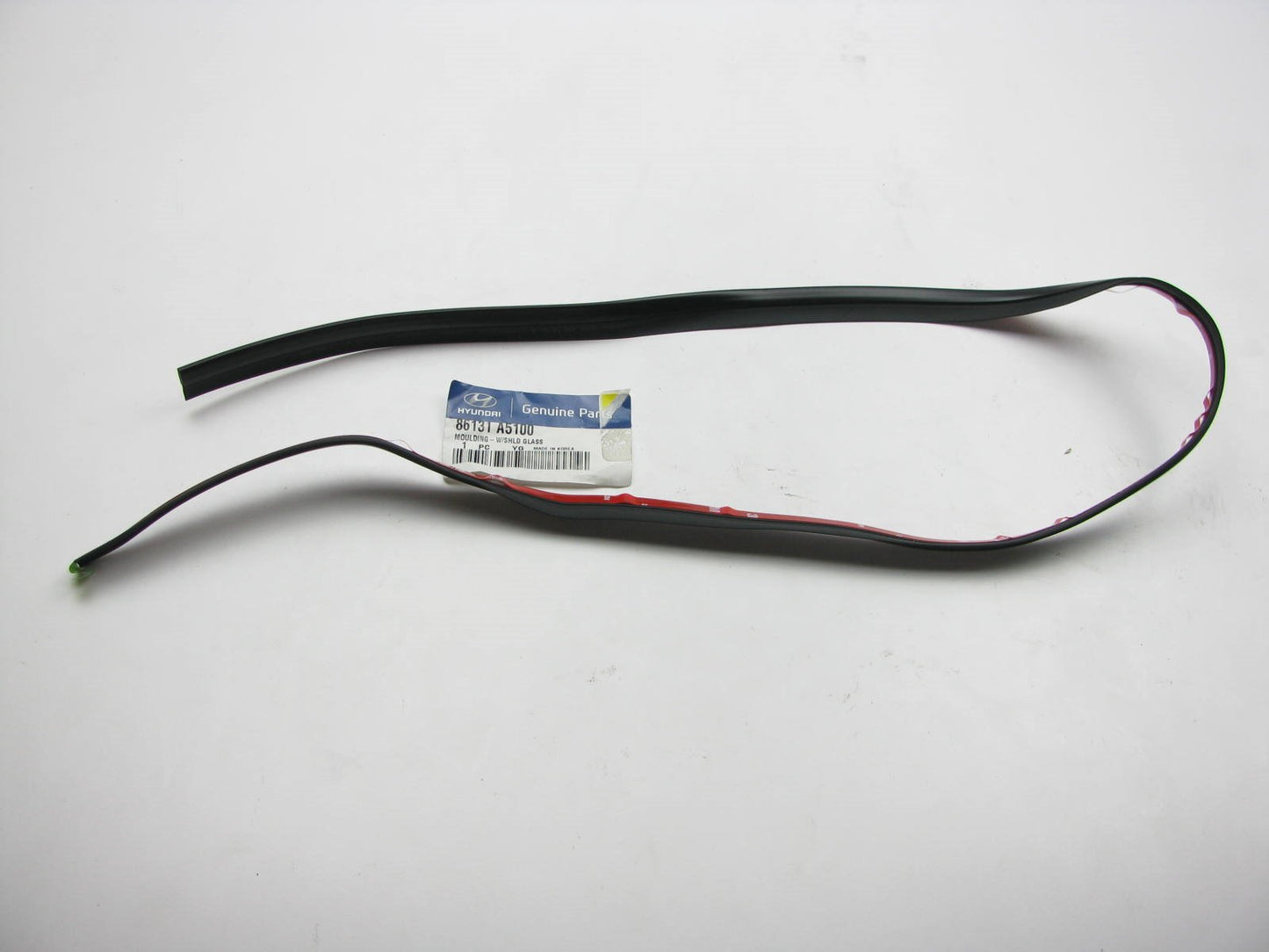 New OEM Windshield Glass Moulding For 13-14 Elantra 86131A5100