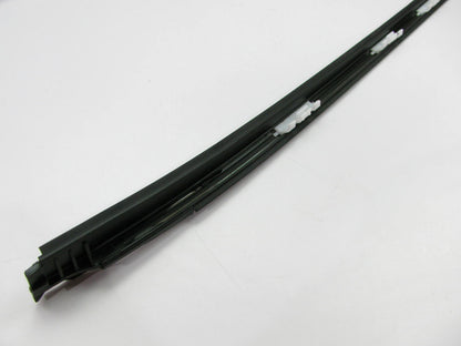 NEW FRONT RIGHT OUTER Windshiled Trim Moulding OEM For 11-15 Hyundai Sonata
