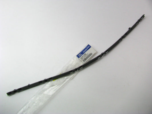 NEW GENUINE  Windshield Moulding Bracket Left Side OEM For 09-12 Elantra WAGON