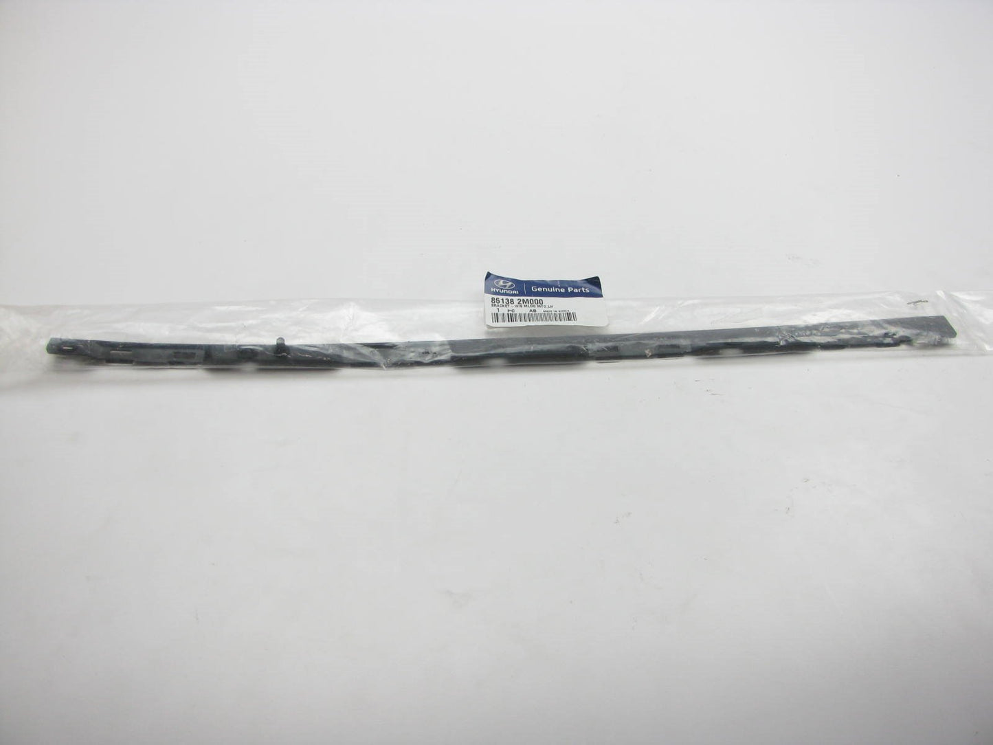 Left (Drivers Side) Windshield Glass Molding Strip OEM For 2010-15 Genesis Coupe