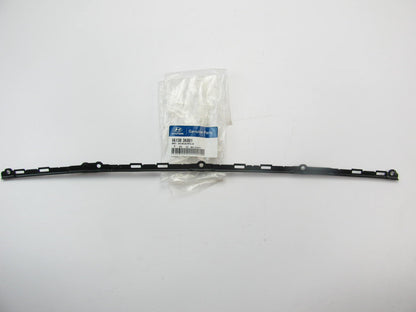 Outer Left (Drivers Side) Windshield Moulding Bracket OEM For 2006-2010 Sonata