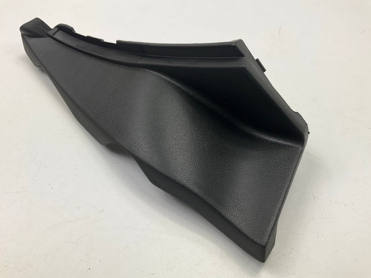 NEW - OEM 86154D3000 Right Cowl Side Cover For 2016-2021 Hyundai Tucson