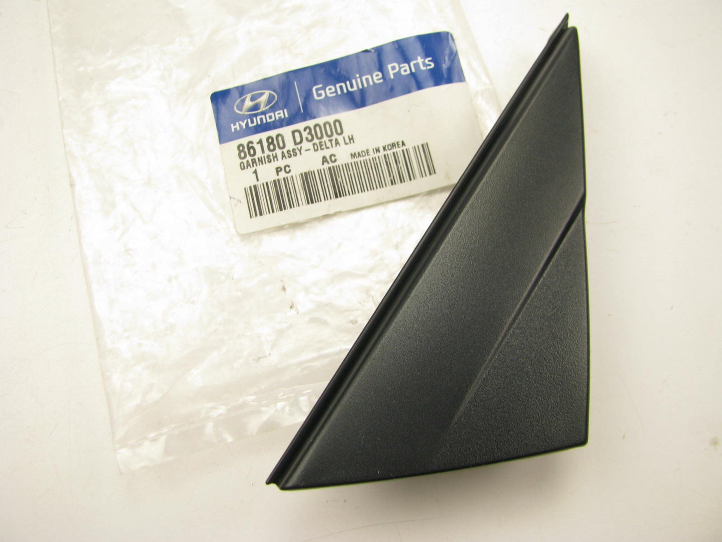 NEW Left Drivers Side Exterior Door Mirror Pillar Molding OEM For 2016-20 Tucson