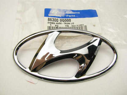 New REAR Trunk Deck Lid Emblem OEM For 2011-2014 Hyundai Sonata  863000Q000