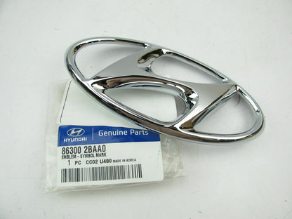 NEW - OEM 863002BAA0 Front Grille Logo Emblem ''H'' For 2012 Hyundai Santa Fe