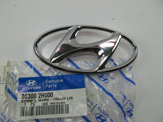 NEW - OEM Trunk Lid *H* Emblem Badge For 07-10 Hyundai Elantra 863002H000