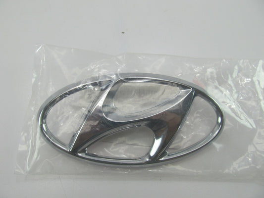 Rear *H* Emblem OEM For 2011-2012 Hyundai Veloster 863002V010
