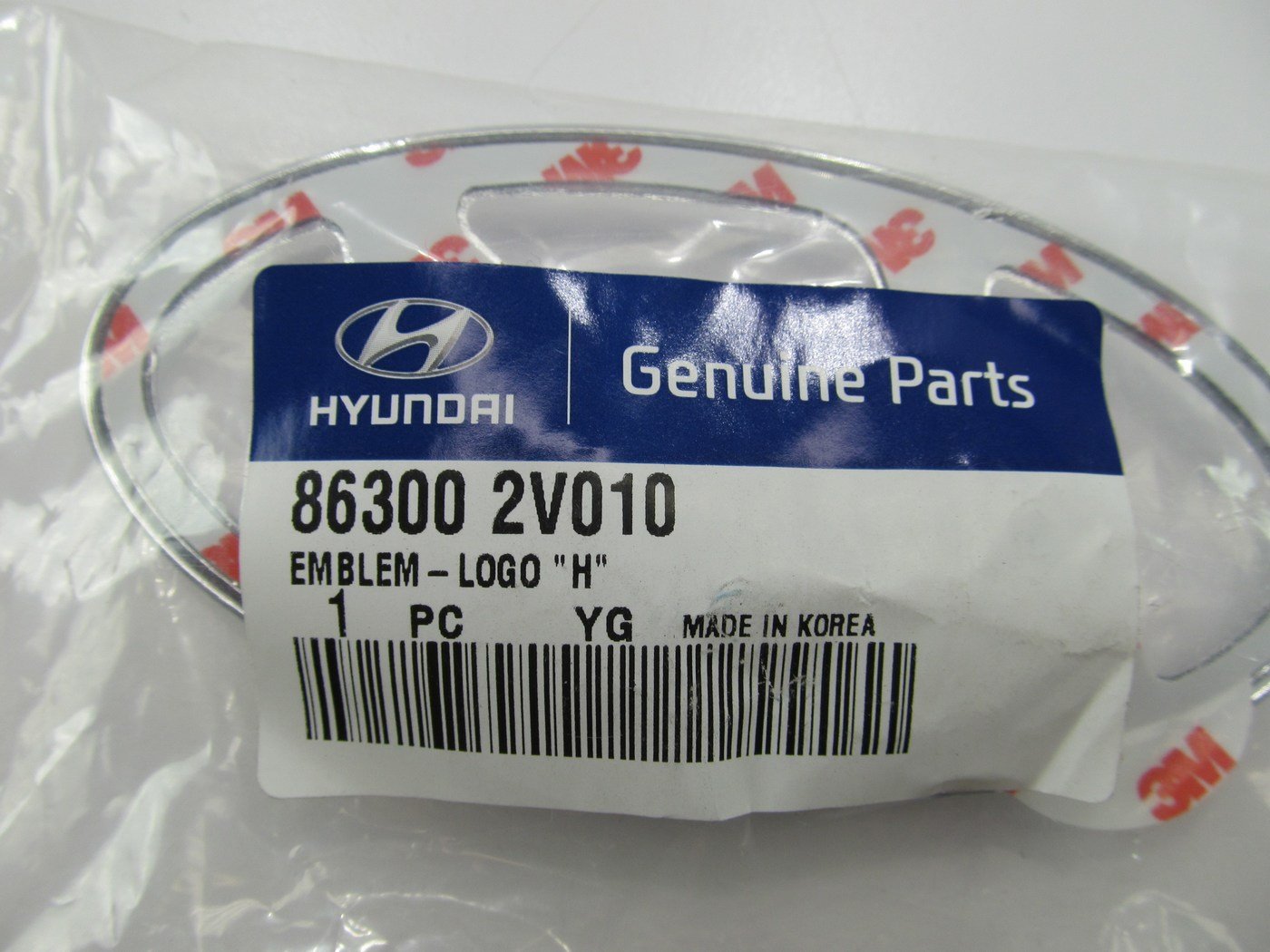 Rear *H* Emblem OEM For 2011-2012 Hyundai Veloster 863002V010