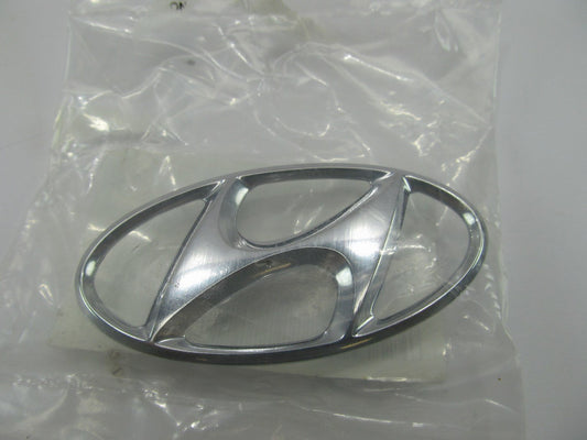 NEW - OEM 8630038000 *H* Front Grille Emblem Logo For 2000-2002 Hyundai Accent