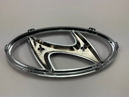 NEW Front Grille *H* Emblem OEM For 2022-2025 Hyundai Santa Cruz 86300K5000