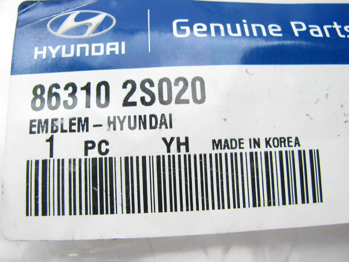 NEW - OEM Lift Gate Emblem Nameplate 863102S020 For 2010-2013 Hyundai Tucson