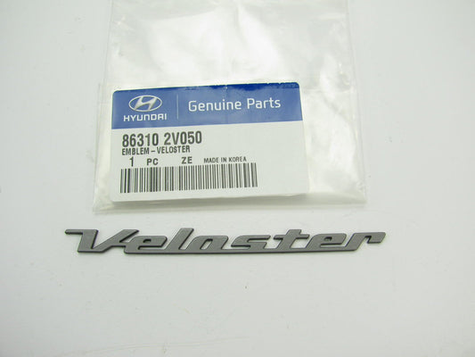 NEW - OEM Front Bumper Emblem For 2011-2013 Hyundai Veloster 863102V050