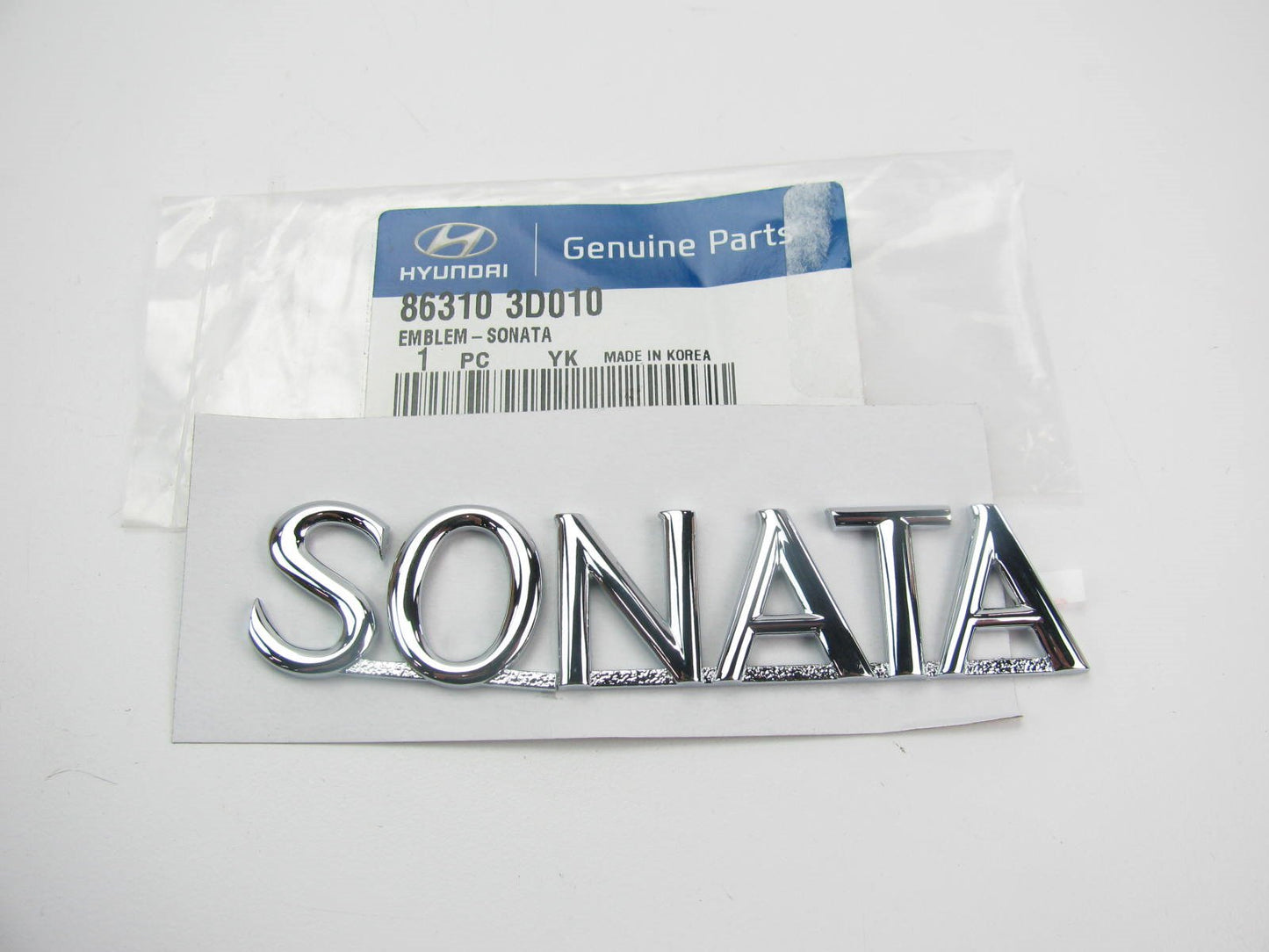 Rear Trunk Deck Lid Emblem Nameplate OEM For 2002-2005 Sonata 863103D010