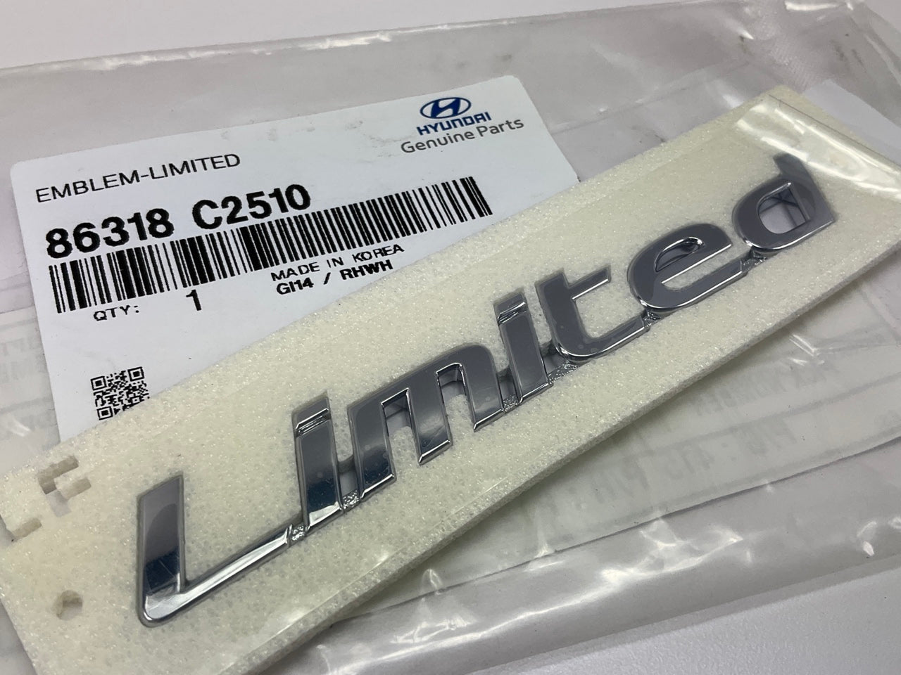 NEW Rear Trunk Lid ''Limited'' Emblem OEM For 2018-2019 Hyundai Sonata 86318C2510