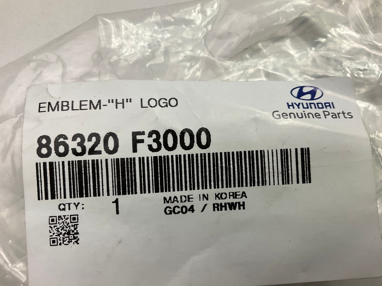 NEW Front Grille *H* Emblem Logo OEM For 2017-2018 Hyundai Elantra 86320F3000