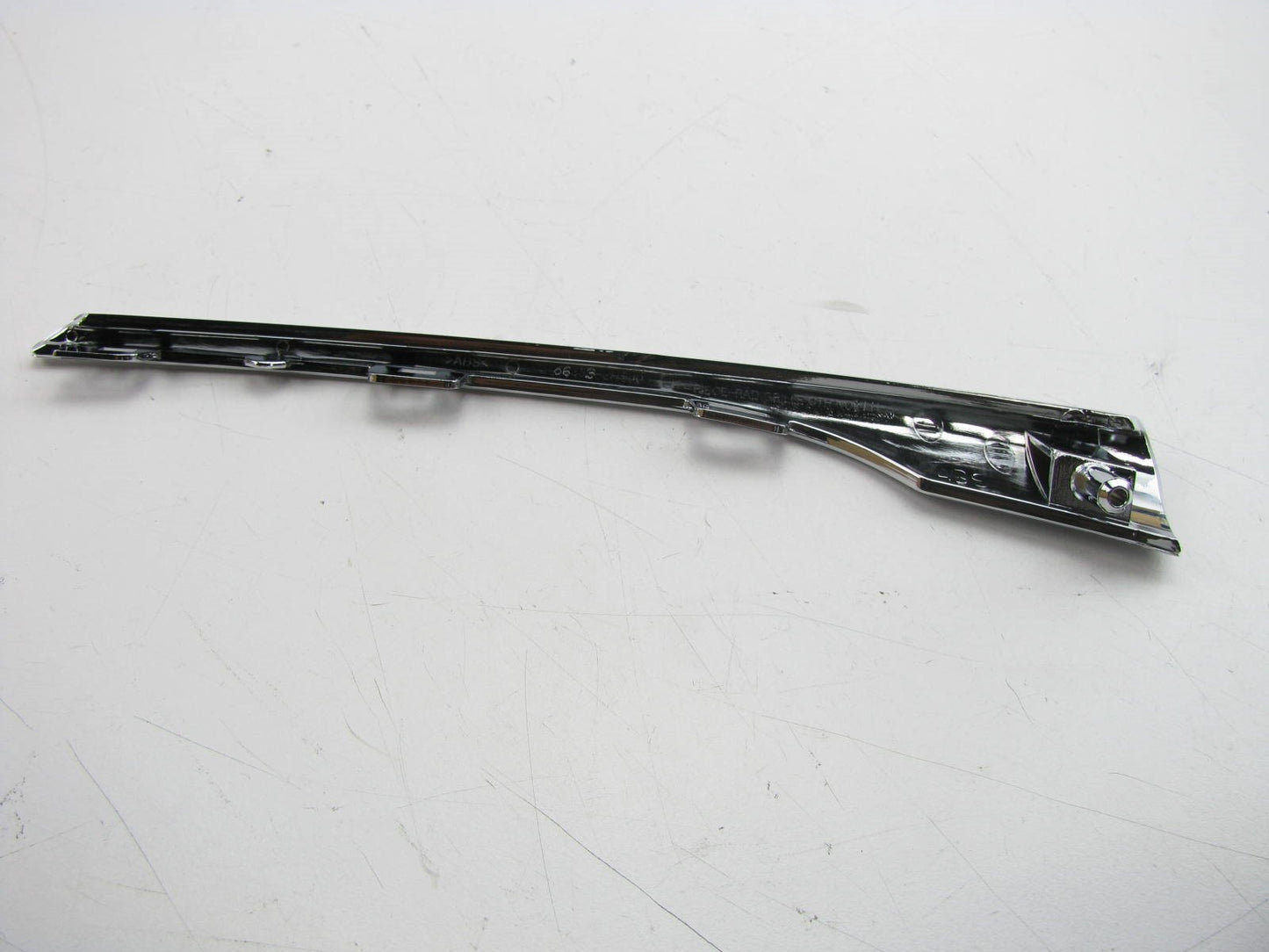New Chrome Front Grille Moulding Strip Left Side OEM For 2010 Elantra 863532H500