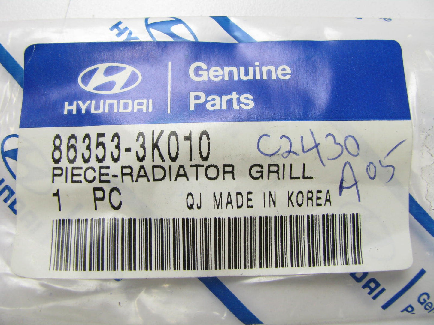 New OEM Front Bumper Radiator Grille Moulding Trim For 05-06 Sonata 863533K010